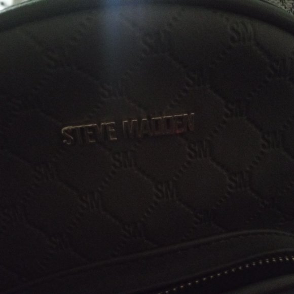 Bag - Picture 2 of 2